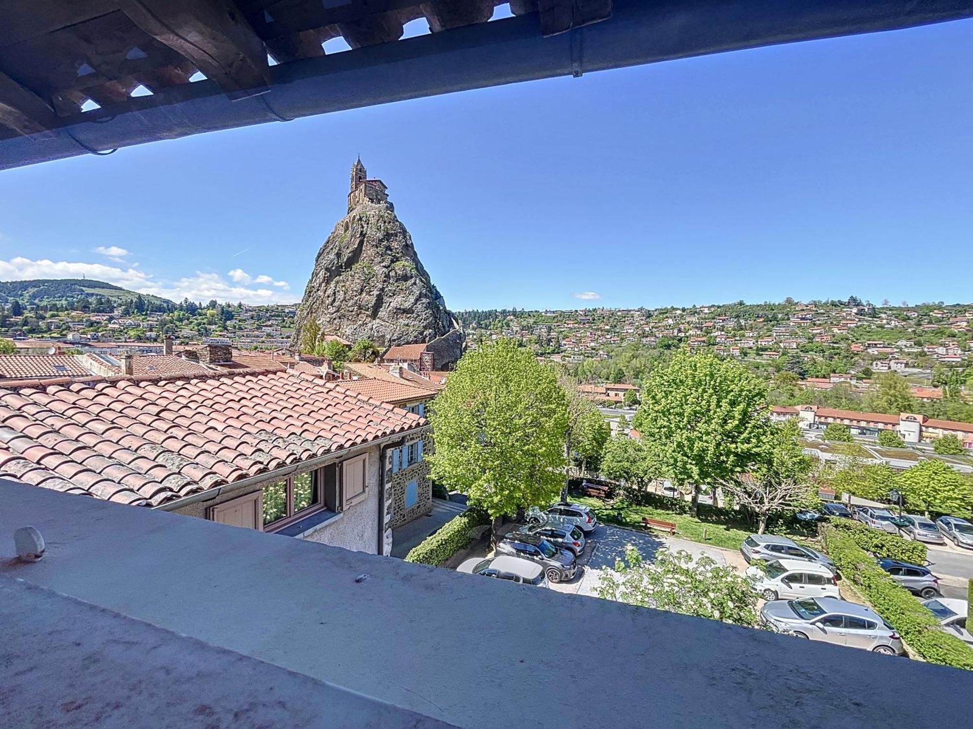 Appartement Le Puy En Velay - Rocher Saint-michel D'aiguilhe *